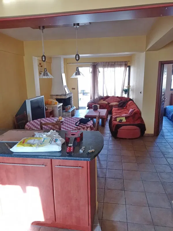 74 m² Apartment with One Bedrooms for Sale in Tampouria, Piraeus — photo 2
