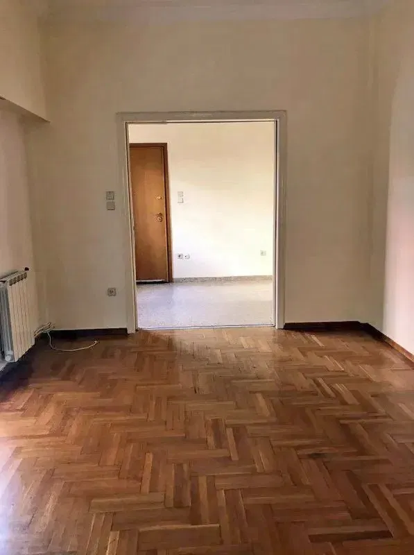 92 m² Renovated Two-Bedroom Apartment for Sale in Neos Kosmos, Athens Center — photo 5
