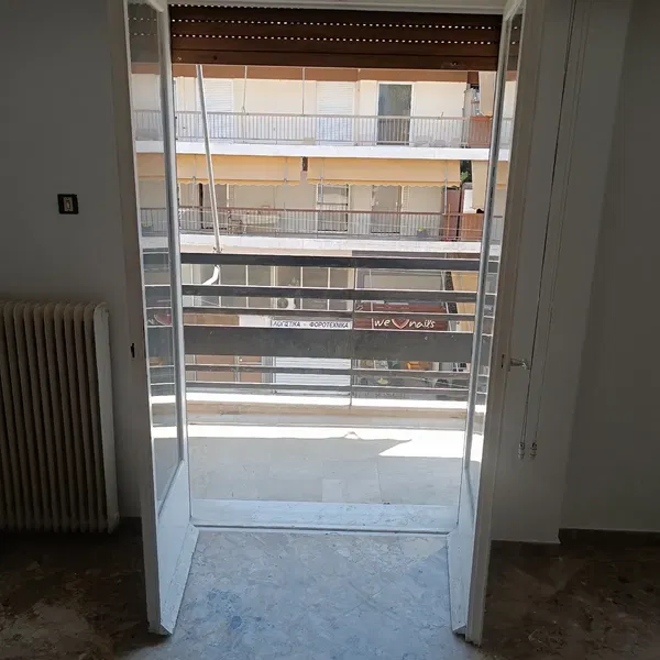 Three-Bedroom Apartment for Sale in Neo Faliro, Piraeus — photo 5