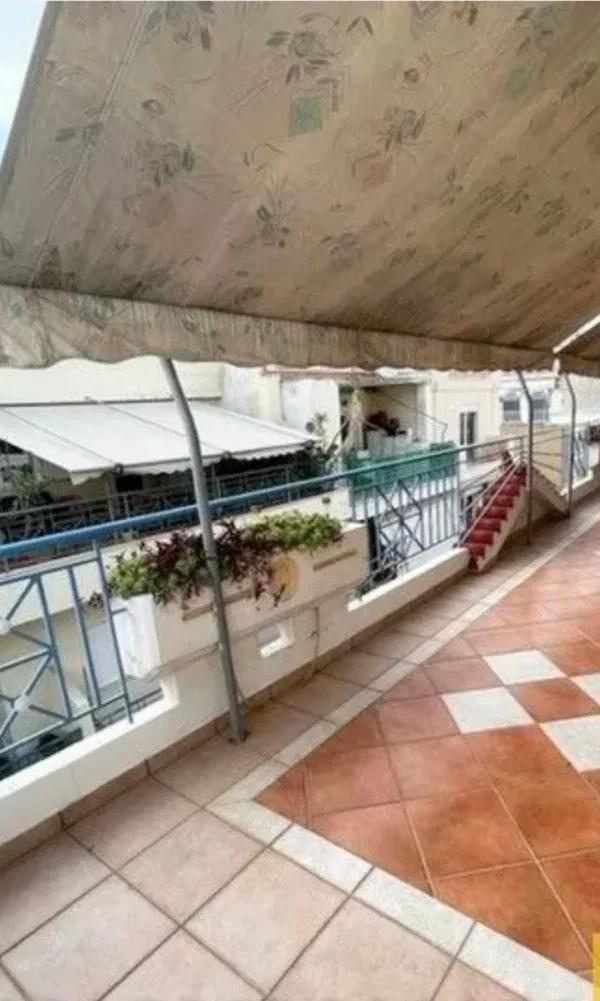 83 m² Apartment with Two Bedrooms for Sale in Piraeus, Piraeus Suburbs — photo 4