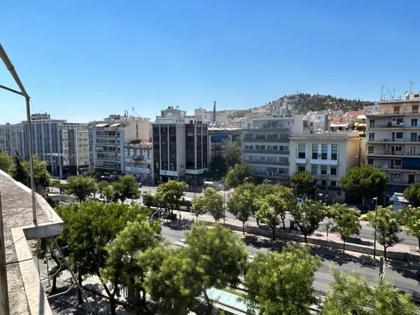 106 m² Renovated Three-Bedroom Apartment for Sale in Center Athens, Athens Center — photo 3