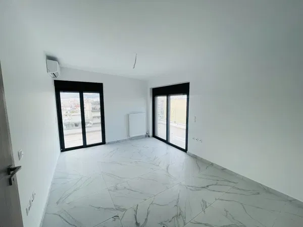 Modern 150 m² Apartment with Four Bedrooms for Sale in Peristeri, Athens Western Suburbs — photo 3