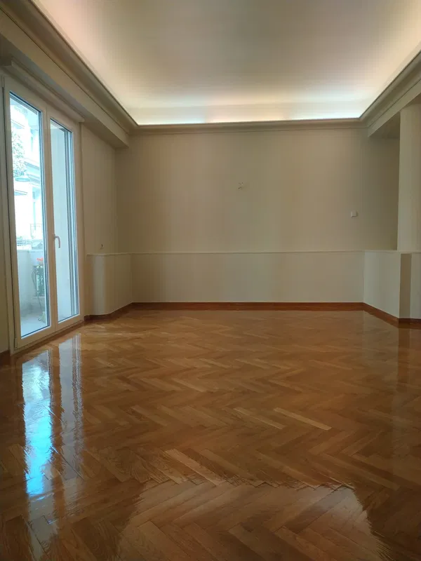 191 m² Three-Bedroom Apartment for Sale in Kolonaki - Lycabettus, Athens Center