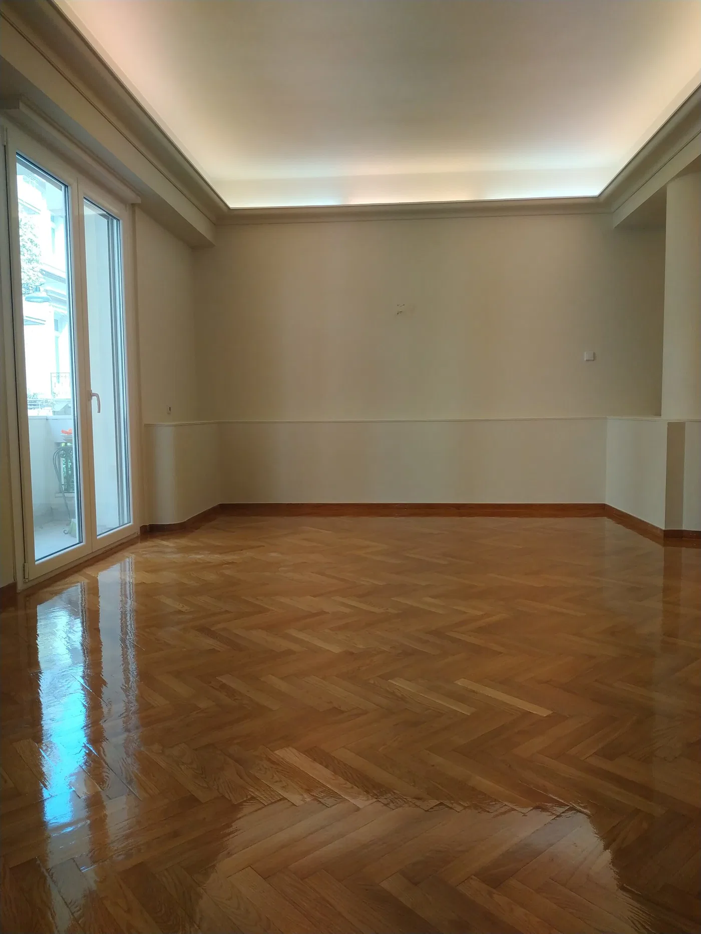 191 m² Three-Bedroom Apartment for Sale in Kolonaki - Lycabettus, Athens Center