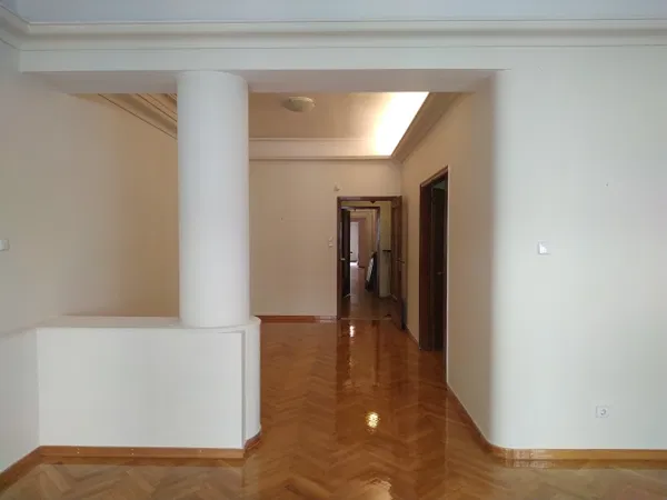 191 m² Three-Bedroom Apartment for Sale in Kolonaki - Lycabettus, Athens Center — photo 4