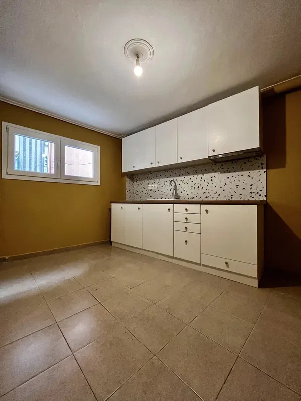 Renovated 42 m² Apartment with One Bedrooms for Sale in Neos Kosmos, Athens Center
