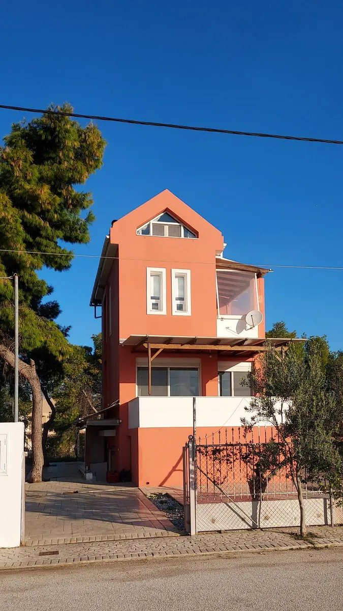 Sea-View Two-Bedroom Villa for Sale in Loutraki - Perachora, Loutraki