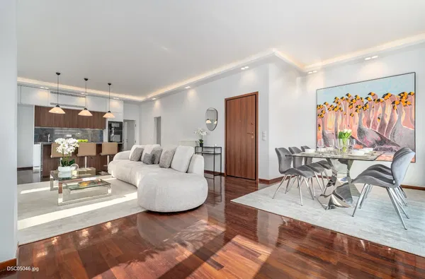 170 m² Three-Bedroom Apartment for Sale in Voula, Athens Southern suburbs — photo 3