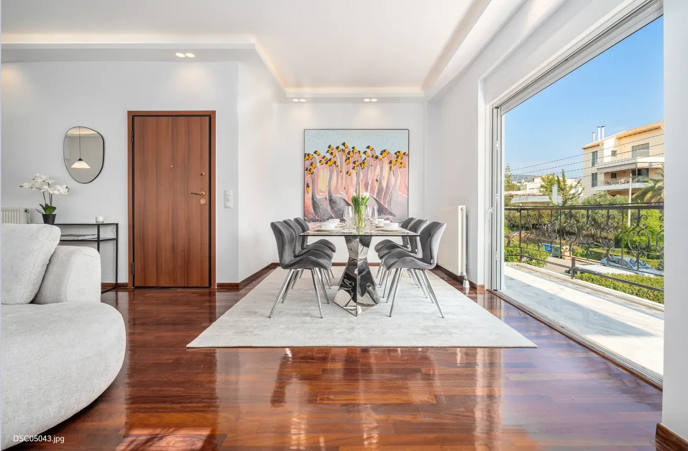 170 m² Three-Bedroom Apartment for Sale in Voula, Athens Southern suburbs