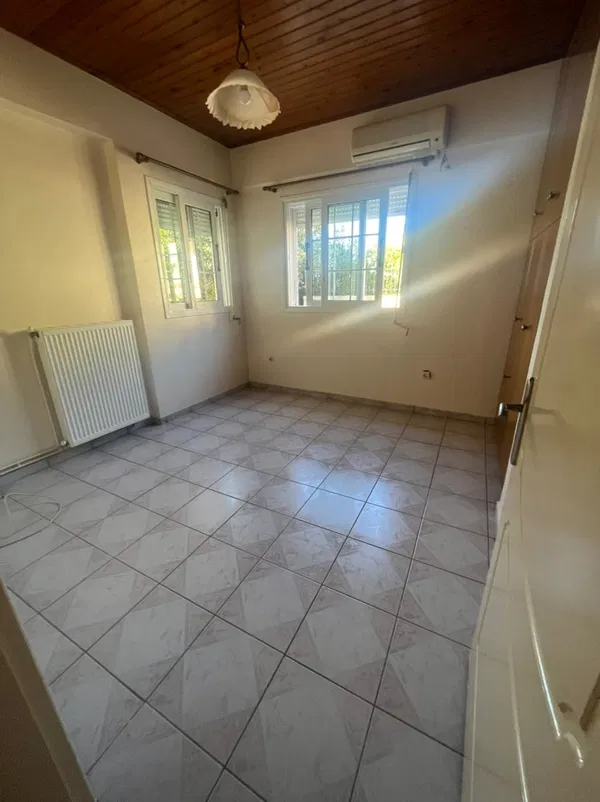 Two-Bedroom Villa for Sale in Porto Rafti, Attica — photo 3