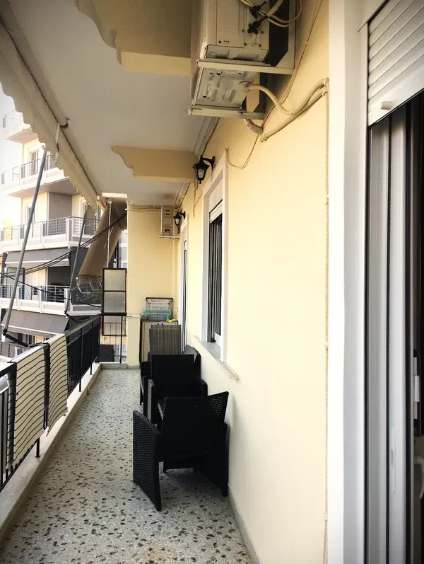 99 m² Two-Bedroom Apartment for Sale in Keratsini, Piraeus Suburbs — photo 2