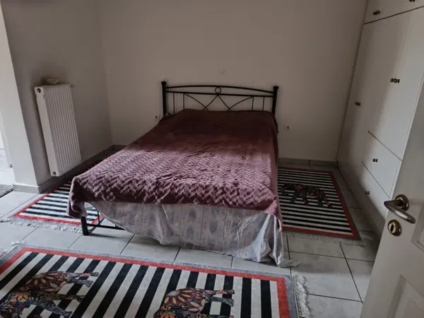 Two-Bedroom Renovated Apartment for Sale in Keratsini, Piraeus Suburbs — photo 3