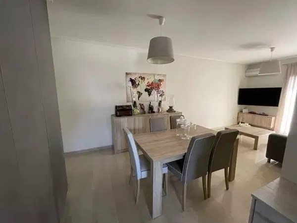 Renovated One-Bedroom Villa for Sale in Anavyssos, Attica — photo 2