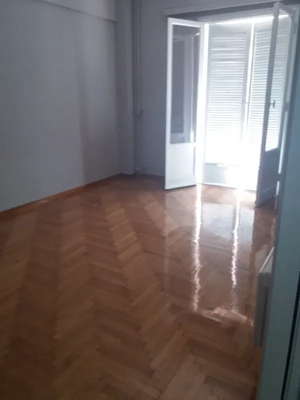 62 m² Renovated Two-Bedroom Apartment for Sale in Neos Kosmos, Athens Center — photo 3