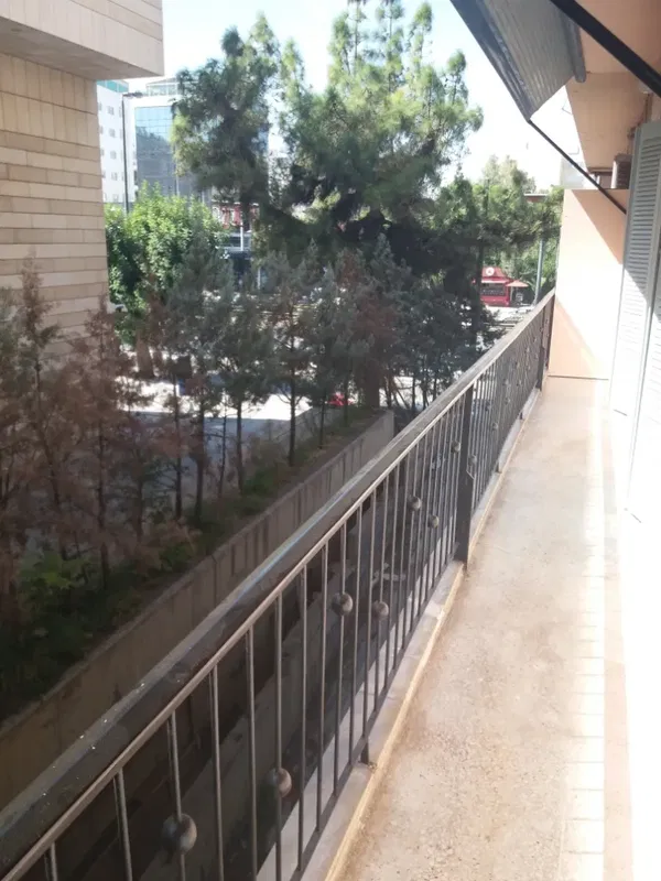 62 m² Renovated Two-Bedroom Apartment for Sale in Neos Kosmos, Athens Center — photo 2