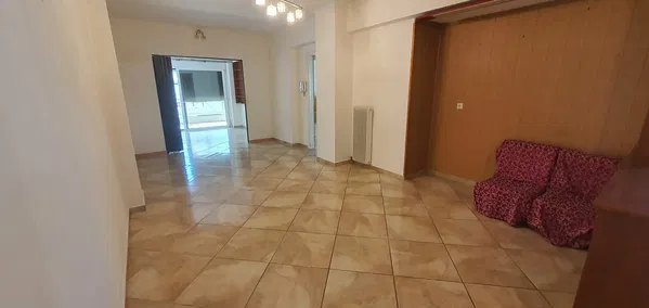 Three-Bedroom Apartment for Sale in Piraeus, Piraeus Suburbs with Air conditioning — photo 3