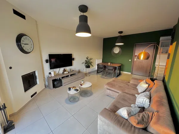 70 m² Two-Bedroom Sea View Apartment for Sale in Piraeus, Piraeus Suburbs — photo 4