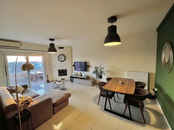 70 m² Two-Bedroom Sea View Apartment for Sale in Piraeus, Piraeus Suburbs — photo 5