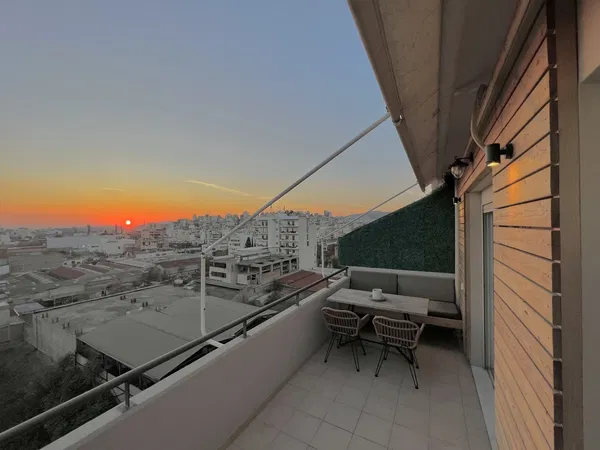 70 m² Two-Bedroom Sea View Apartment for Sale in Piraeus, Piraeus Suburbs — photo 2