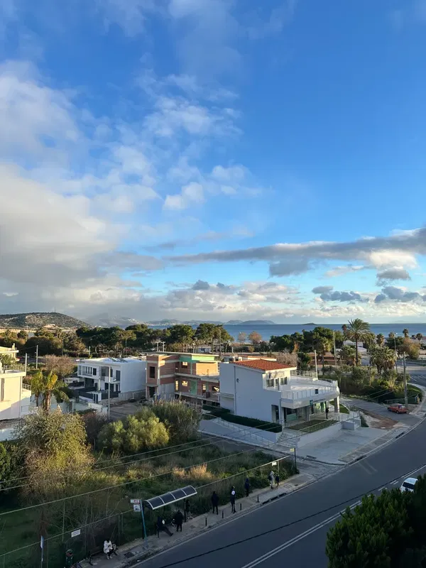125 m² Three-Bedroom Sea View Apartment for Sale in Vari - Varkiza, Athens Southern suburbs — photo 5