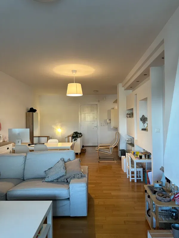 125 m² Three-Bedroom Sea View Apartment for Sale in Vari - Varkiza, Athens Southern suburbs — photo 3