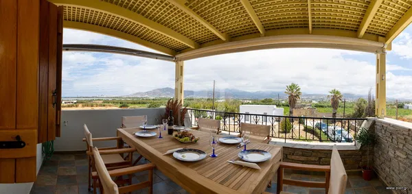 Four-Bedroom Villa for Sale in Naxos, Cyclades — photo 3