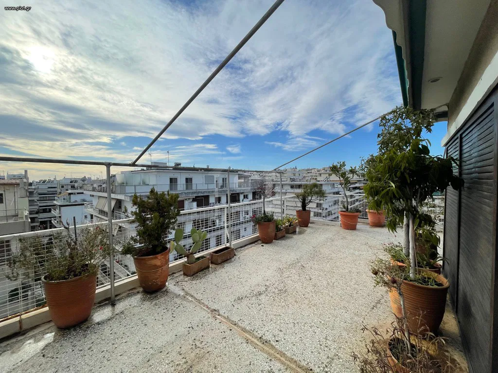 124 m² Two-Bedroom Apartment for Sale in Palaio Faliro, Athens Southern suburbs
