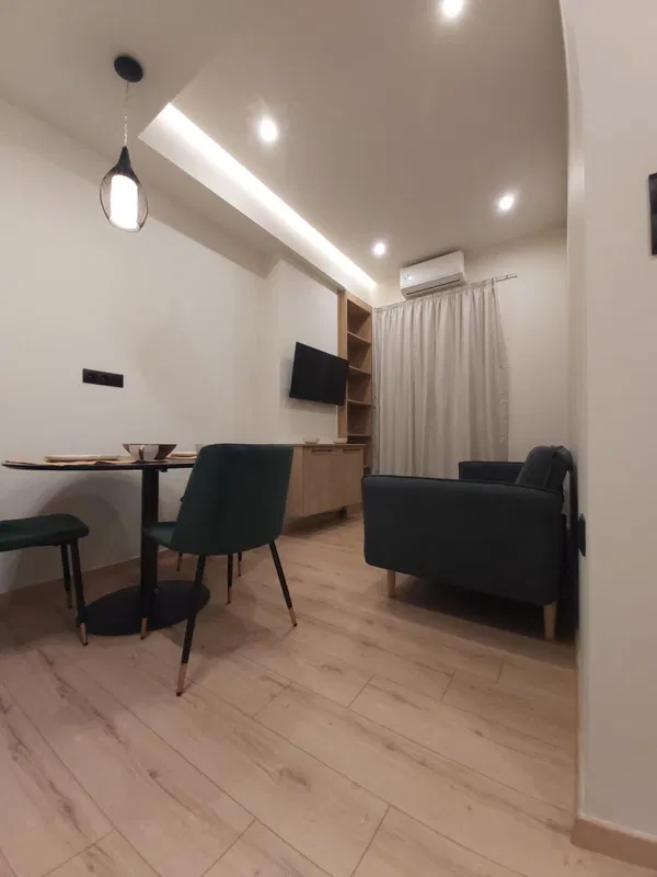 35 m² One-Bedroom Apartment for Sale in Center Athens, Athens Center — photo 5