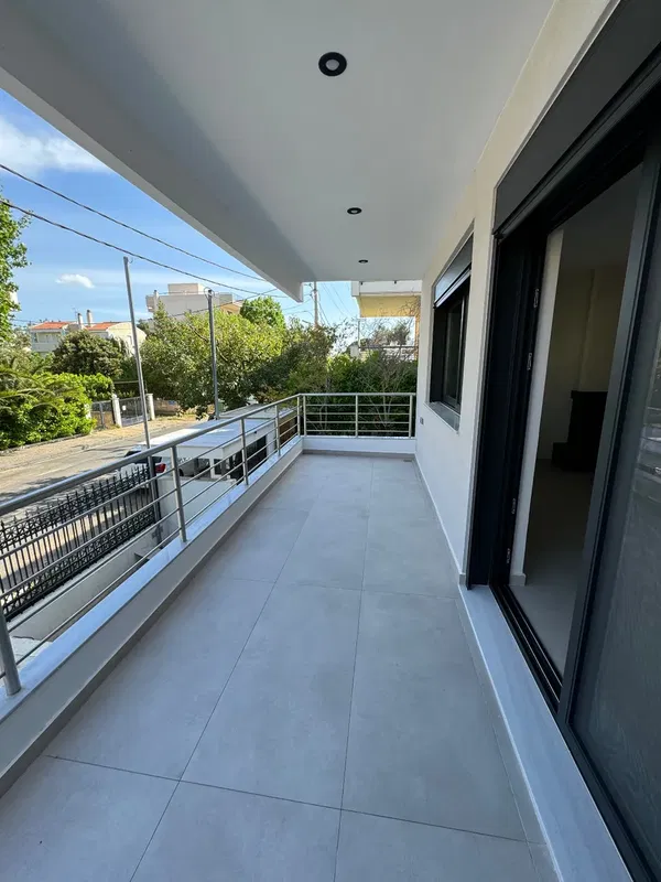 Three-Bedroom Contemporary Villa for Rent in Kifisia, Athens Northern suburbs — photo 3