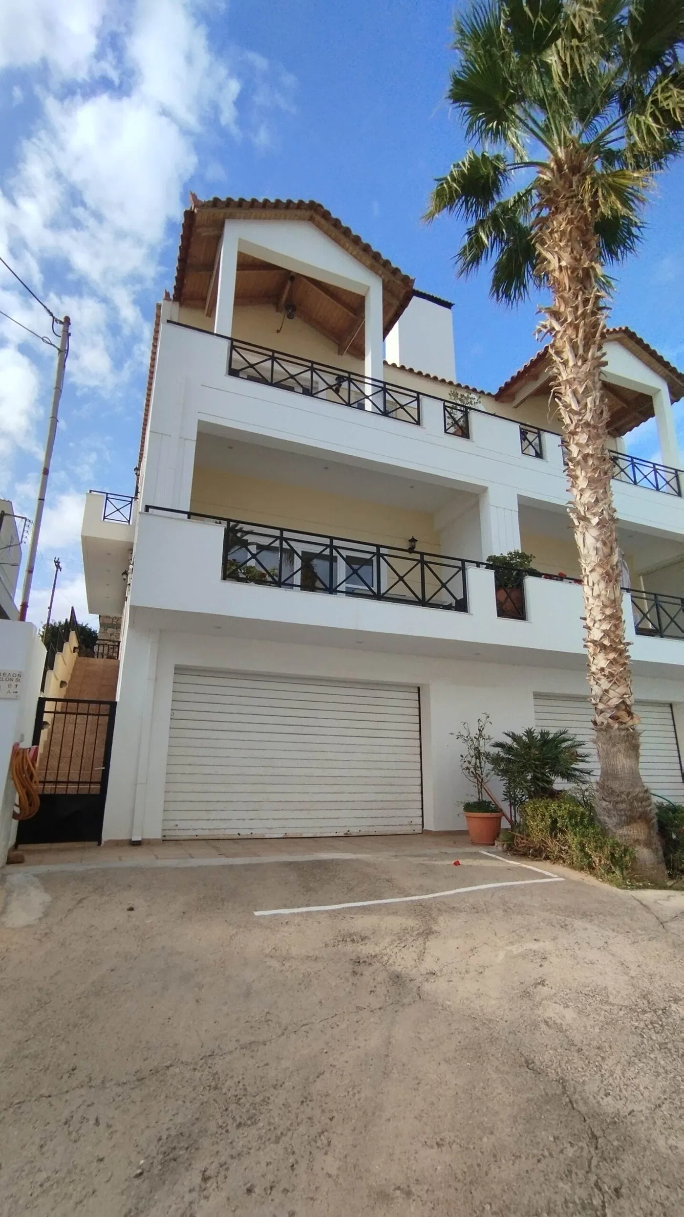 Three-Bedroom Villa for Sale in Sitia, Lasithi