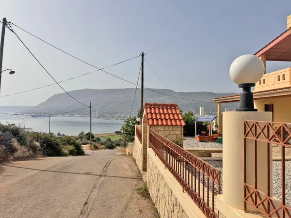 Sea-View Four-Bedroom Villa for Sale in Vlites, Chania — photo 2
