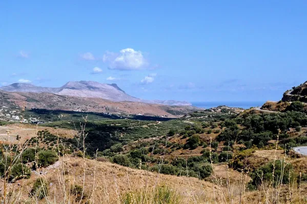 4,918 m² Plot for Sale in Polyrinnia, Kissamos