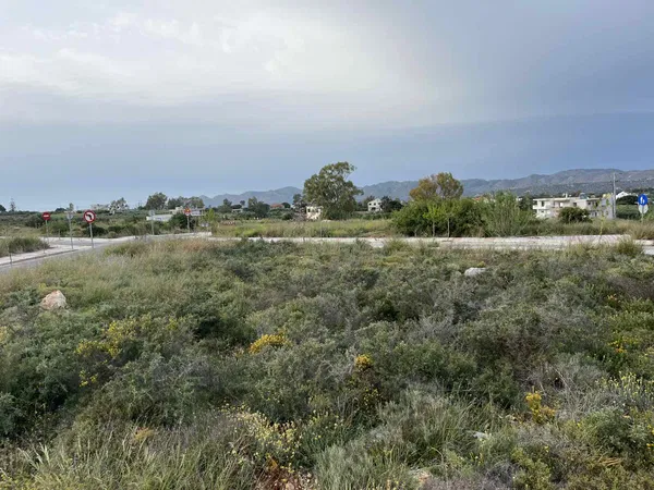 Sea-View 400 m² Plot for Sale in Sternes, Akrotiri — photo 5