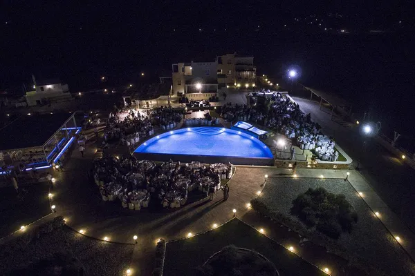 800 m² Sea-View Hotel for Sale in Naxos, Cyclades