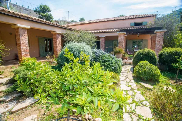 Villa for Sale in Peloponnese