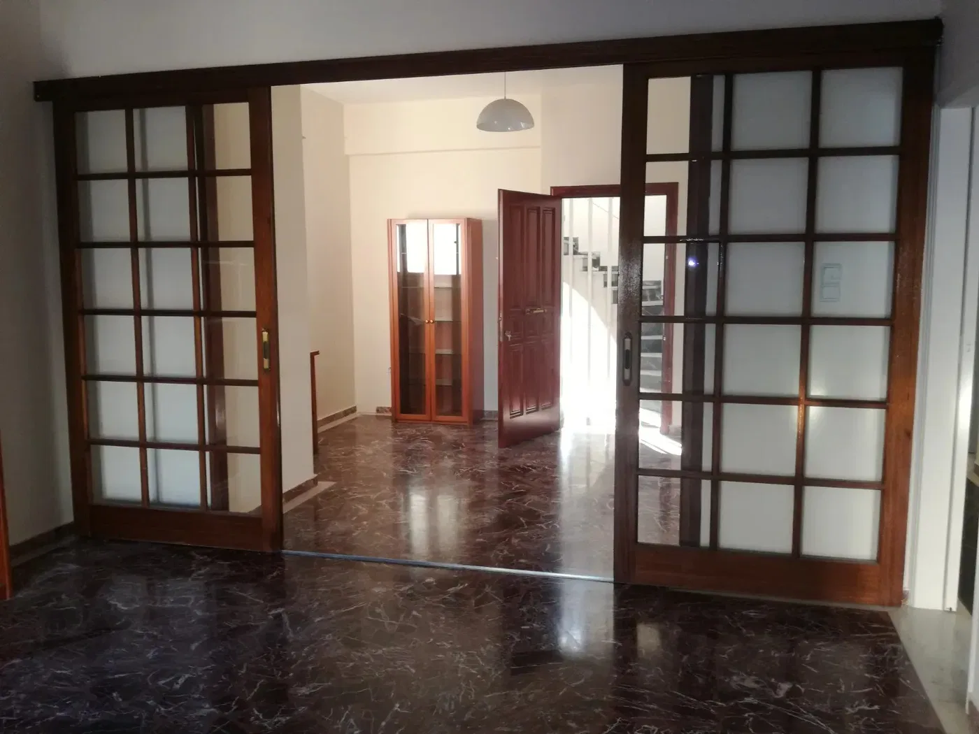 98 m² Two-Bedroom Renovated Apartment for Sale in Peristeri, Athens Western Suburbs
