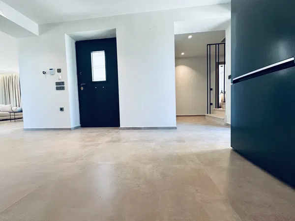 Newly Built 350 m² Villa with Four Bedrooms for Sale in Zakynthos, Ionian Islands — photo 5