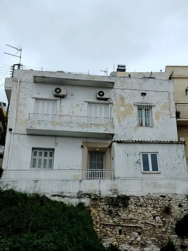 111 m² Building for Sale in Kastella, Piraeus — photo 3