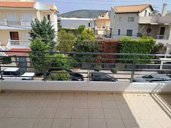 Sea-View 220 m² Villa with Four Bedrooms for Sale in Vari - Varkiza, Athens Southern suburbs — photo 3