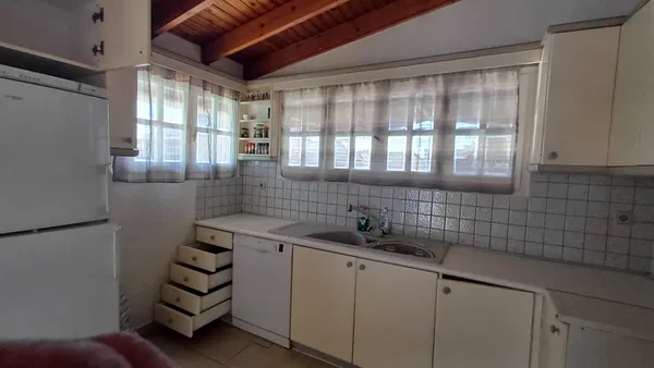 93 m² Apartment with Two Bedrooms for Sale in Piraeus Kaminia, Piraeus — photo 4
