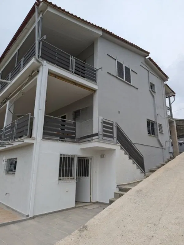 Four-Bedroom Renovated Villa for Sale in Evia, Sterea Hellas — photo 5