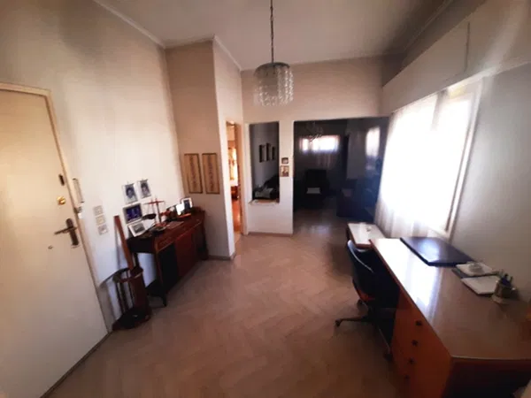 110 m² Two-Bedroom Apartment for Sale in Piraeus, Piraeus Suburbs — photo 4