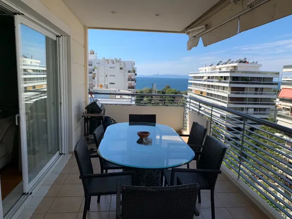 170 m² Apartment with Four Bedrooms for Sale in Palaio Faliro, Athens Southern suburbs — photo 2