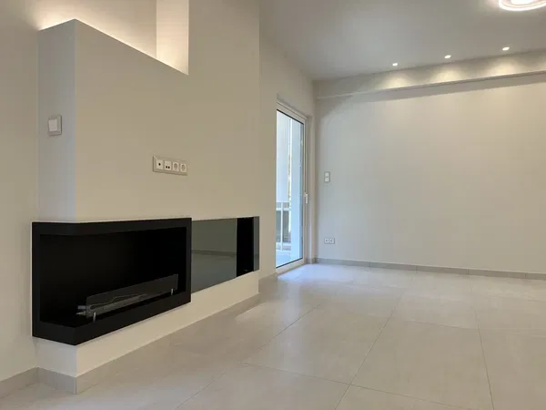 100 m² Three-Bedroom Apartment for Sale in Palaio Faliro, Athens Southern suburbs — photo 2