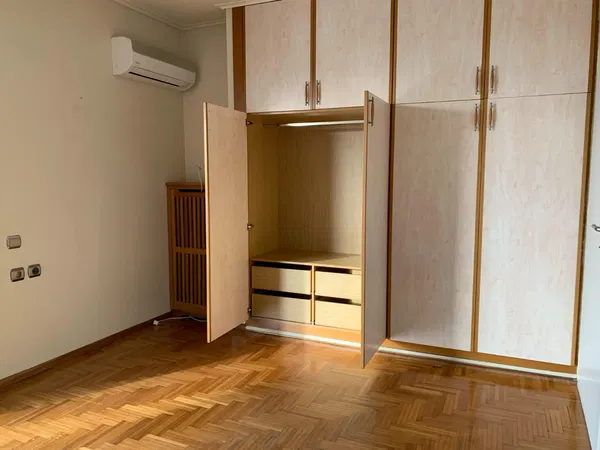 Four-Bedroom Apartment for Sale in Psychiko - Filothei, Athens Northern suburbs — photo 4