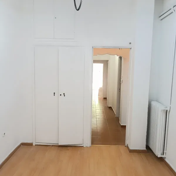 95 m² Three-Bedroom Apartment for Sale in Neo Faliro, Piraeus — photo 5