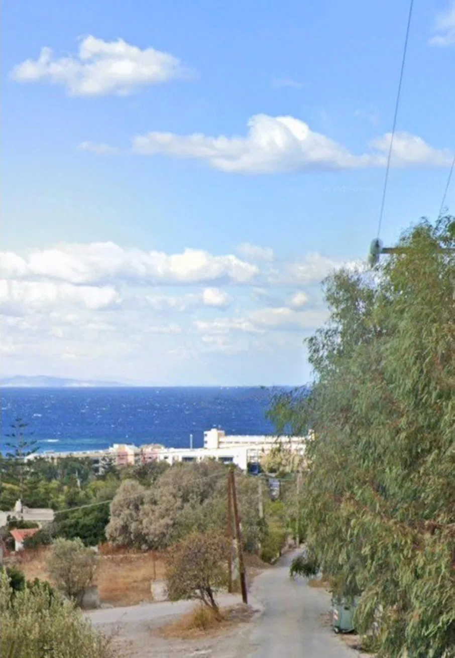 Seafront 2,800 m² Land for Sale in Anavyssos, Attica