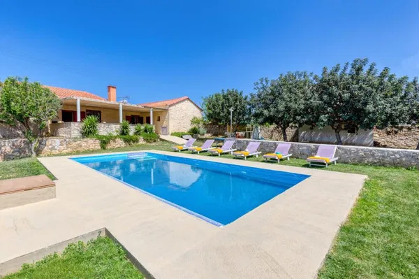 Three-Bedroom Seafront Villa for Sale in Kolymbari, Platanias