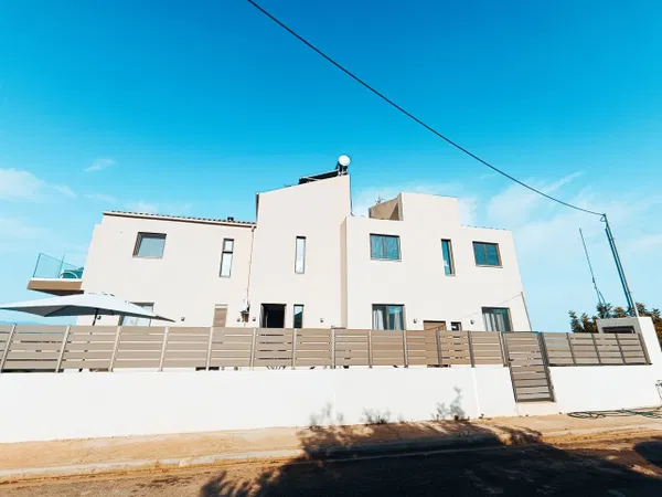 Sea-View Villa for Sale in Chorafakia, Akrotiri — photo 2