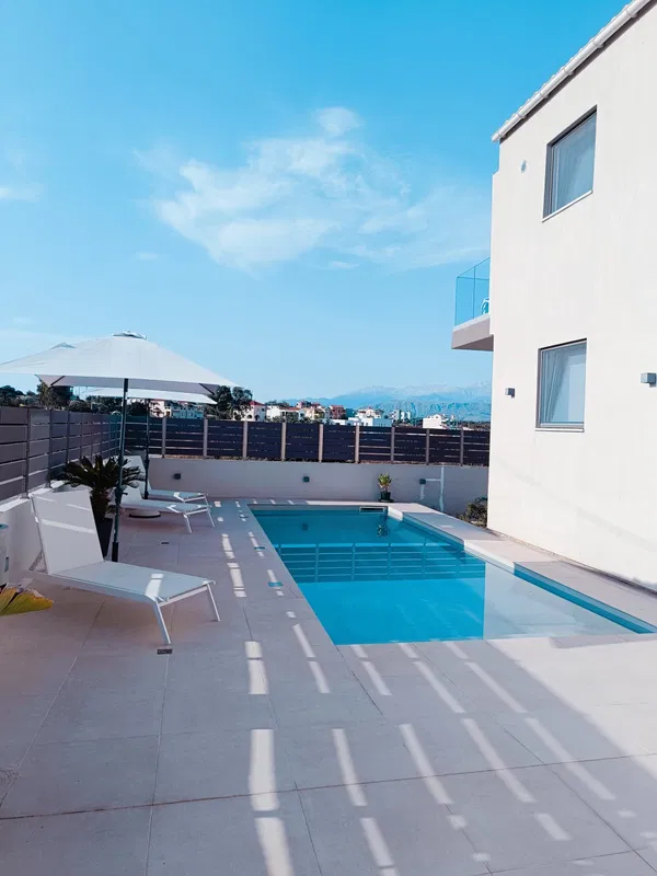 Sea-View Villa for Sale in Chorafakia, Akrotiri — photo 3